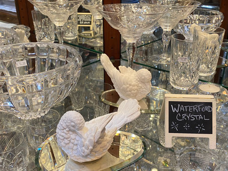 Fall into savings this Friday through Sunday! Take 50% OFF all Glassware 🍸
