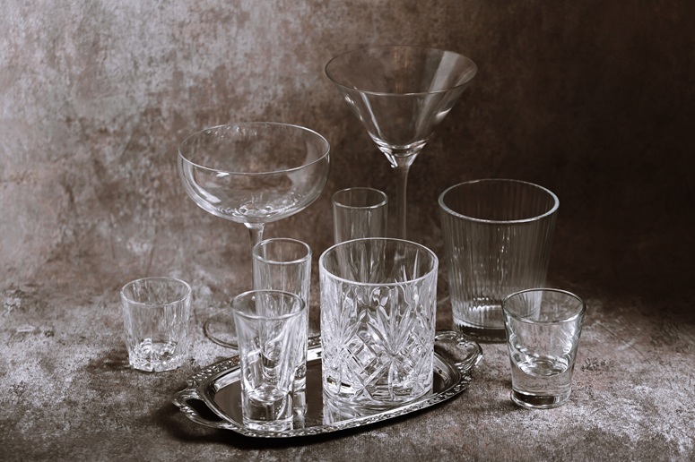 Set of fine crystal